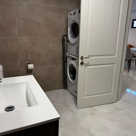 Apartment Il-kantuniera, One Bedroom Ground Floor Maisonette In St Julians